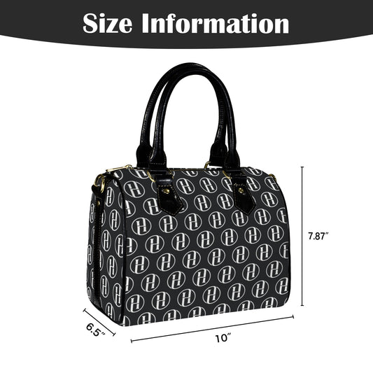 HILORA Designer-Handtasche – PU-Leder – Schwarz – Vollflächiger HILORA-Print (Modell 1746)