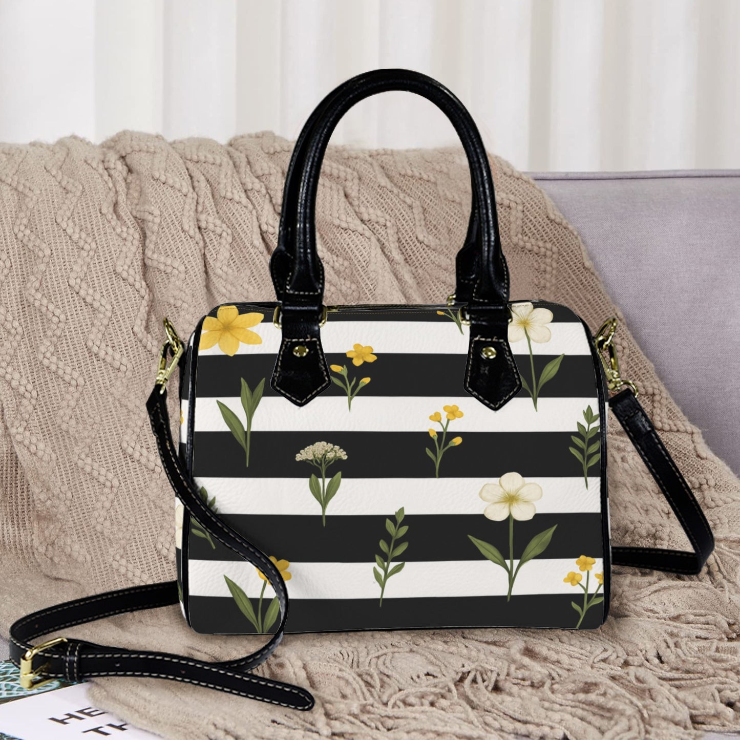 Damen Handtasche mit schwarz-weißem Streifenmuster und Blumen